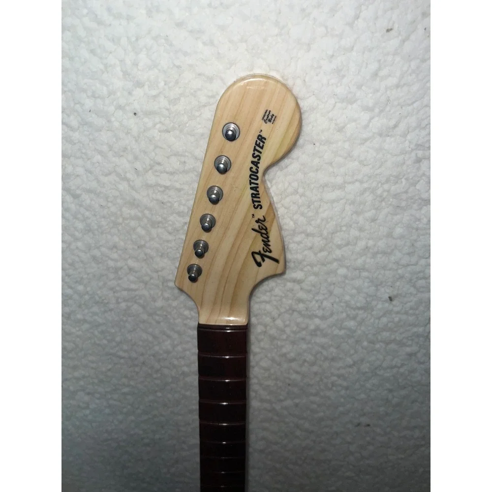 Rock Band Fender Stratocaster Wireless Guitar‎ Wii Black White NWGTS2 Harmonix